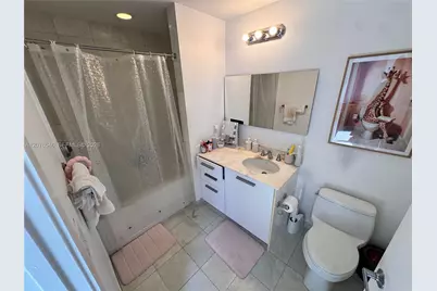 1060 Brickell Ave #2407, Miami, FL 33131 - Photo 8