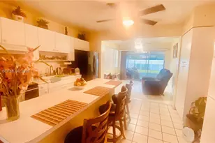 6250 SW 21st St, Miramar, FL 33023 - Photo 10