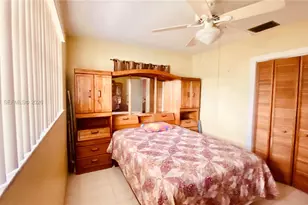 6250 SW 21st St, Miramar, FL 33023 - Photo 12