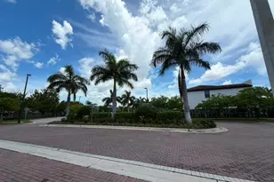 519 NE 208th Terrace, Miami, FL 33179 - Photo 24