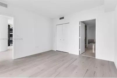 45 SW 9th St #1706, Miami, FL 33130 - Photo 20