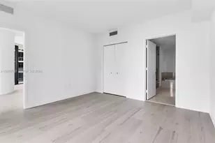 45 SW 9th St, Miami, FL 33130 - Photo 20