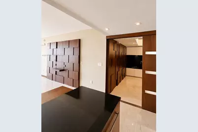 465 Brickell Ave #5605, Miami, FL 33131 - Photo 10