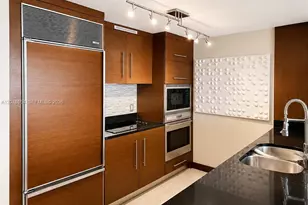 465 Brickell Ave, Miami, FL 33131 - Photo 6