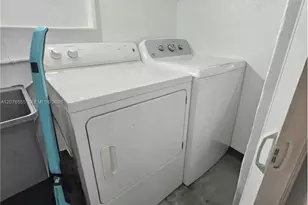 3320 NW 20th St, Miami, FL 33142 - Photo 22