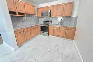 3320 NW 20th St, Miami, FL 33142 - Photo 8