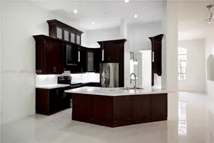 2527 Jardin Dr, Weston, FL 33327 - Photo 4