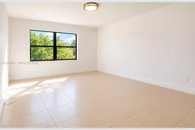 8290 Lake Dr #445, Doral, FL 33166 - Photo 14