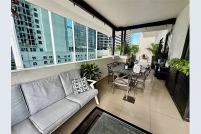 999 SW 1st Ave #1114, Miami, FL 33130 - Photo 6