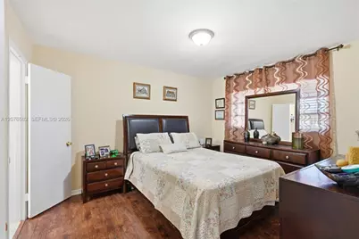 20510 Jacaranda Rd, Cutler Bay, FL 33189 - Photo 16