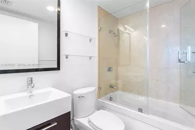 5875 Collins Ave #903, Miami Beach, FL 33140 - Photo 16
