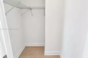 15051 Royal Oaks Ln, North Miami, FL 33181 - Photo 12