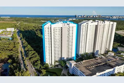 15051 Royal Oaks Ln #401, North Miami, FL 33181 - Photo 18