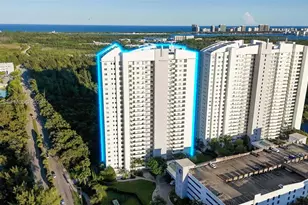 15051 Royal Oaks Ln, North Miami, FL 33181 - Photo 18