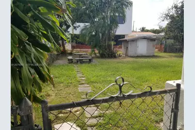 1240 SW 22nd Ter #1, Miami, FL 33145 - Photo 14