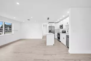 2572 NW 20th St, Fort Lauderdale, FL 33311 - Photo 30