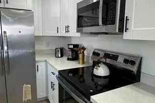 2572 NW 20th St, Fort Lauderdale, FL 33311 - Photo 56