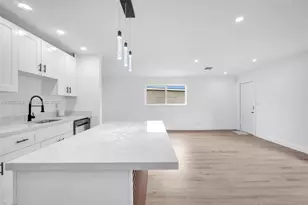 2572 NW 20th St, Fort Lauderdale, FL 33311 - Photo 4