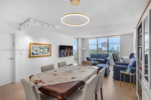 4101 Pine Tree Dr, Miami Beach, FL 33140 - Photo 38