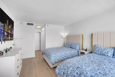 4101 Pine Tree Dr #1105, Miami Beach, FL 33140 - Photo 26