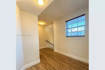 2646 SE 19th Ct #204-D, Homestead, FL 33035 - Photo 2