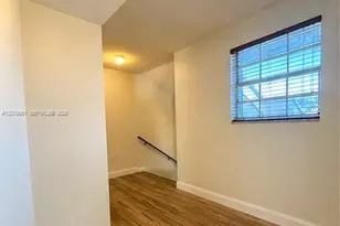 2646 SE 19th Ct, Homestead, FL 33035 - Photo 2