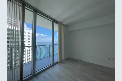1750 N Bayshore Dr #3403, Miami, FL 33132 - Photo 44