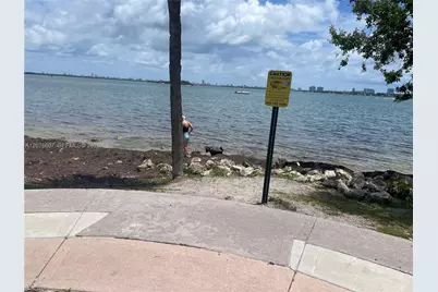 1750 N Bayshore Dr #3403, Miami, FL 33132 - Photo 18