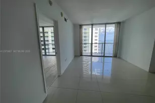 1750 N Bayshore Dr, Miami, FL 33132 - Photo 20