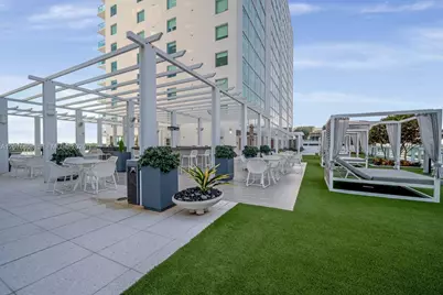400 Sunny Isles Blvd #908, Sunny Isles Beach, FL 33160 - Photo 6