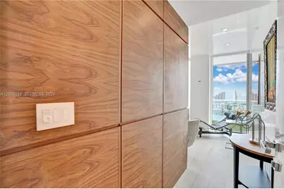 4000 Island Blvd #PH2, Aventura, FL 33160 - Photo 42