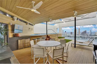 4000 Island Blvd #PH2, Aventura, FL 33160 - Photo 4
