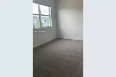 871 SE Grovebush Ln, Port Saint Lucie, FL 34984 - Photo 20