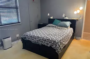 [Address not provided], Hallandale Beach, FL 33009 - Photo 12