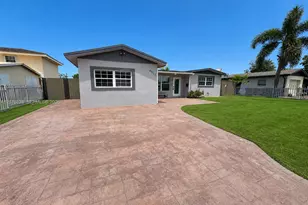 6511 Park St, Hollywood, FL 33024 - Photo 2