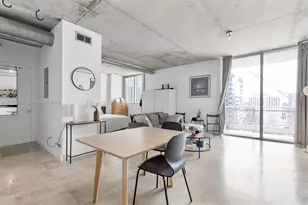 690 SW 1st Ct, Miami, FL 33130 - Photo 1
