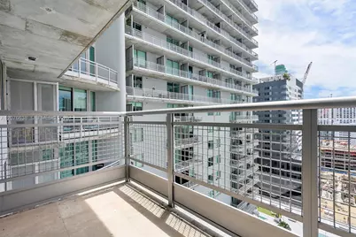690 SW 1st Ct #2025, Miami, FL 33130 - Photo 8