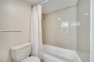 4848 NW 24th Ct, Lauderdale Lakes, FL 33313 - Photo 20