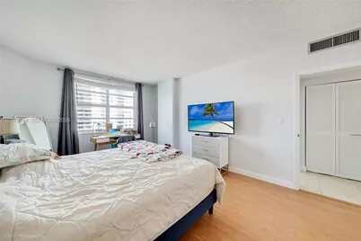 1980 S Ocean Dr #5F, Hallandale Beach, FL 33009 - Photo 18