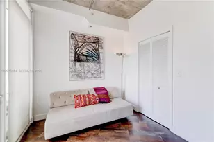 10 SW South River Dr, Miami, FL 33130 - Photo 20