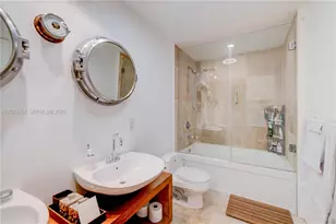 10 SW South River Dr, Miami, FL 33130 - Photo 34
