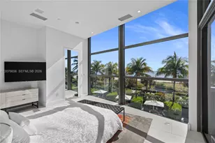 5875 Collins Ave, Miami Beach, FL 33140 - Photo 10