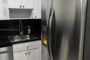 7441 Wayne Ave, Miami Beach, FL 33141 - Photo 4
