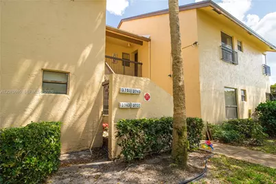 3745 Cocoplum Cir #3561, Coconut Creek, FL 33063 - Photo 12