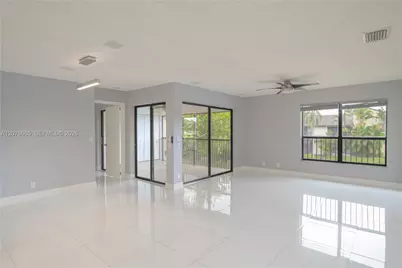 3745 Cocoplum Cir #3561, Coconut Creek, FL 33063 - Photo 1