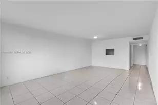 9001 SW 77th Ave, Miami, FL 33156 - Photo 4