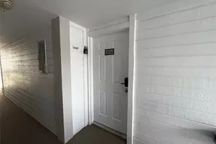 18755 NW 62nd Ave, Hialeah, FL 33015 - Photo 6