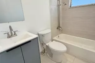 4088 SW 51st St, Dania Beach, FL 33314 - Photo 10