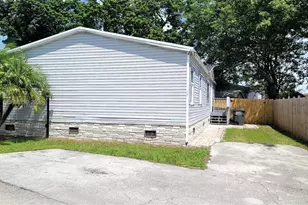 220 NE 12th Ave, Homestead, FL 33030 - Photo 2
