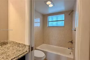 879 NE 195th St, Miami, FL 33179 - Photo 14